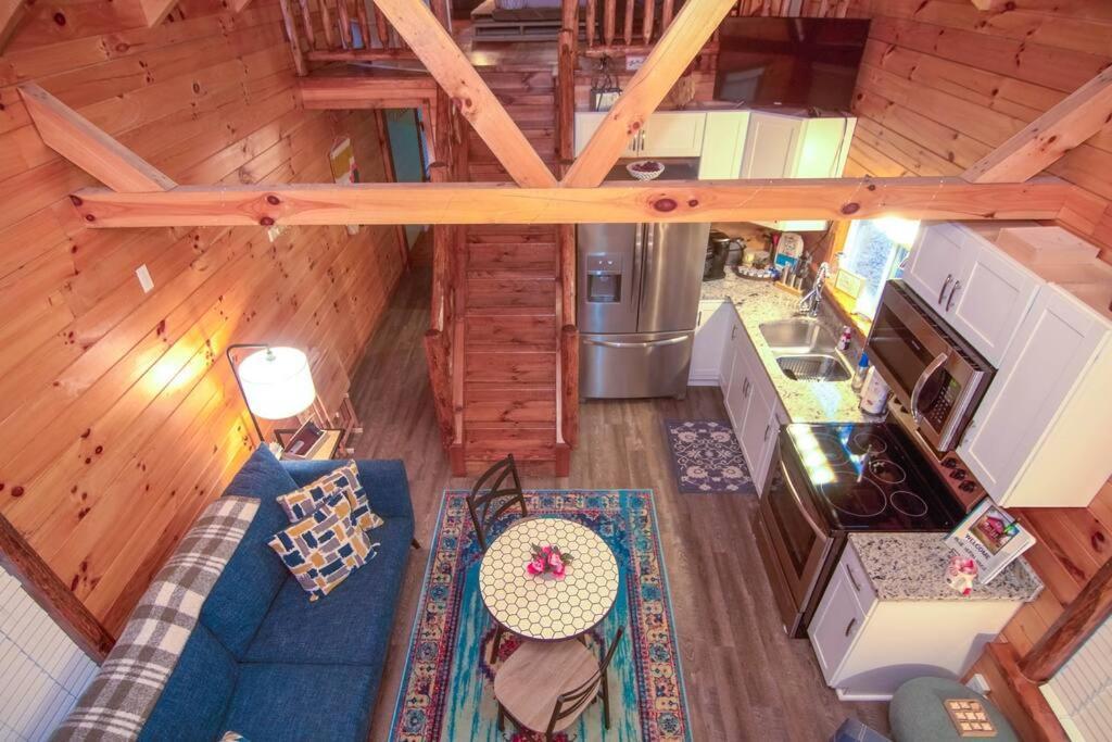 Charming Lakeview Cabin Near Geneva-On-The-Lake! Ashtabula Eksteriør billede